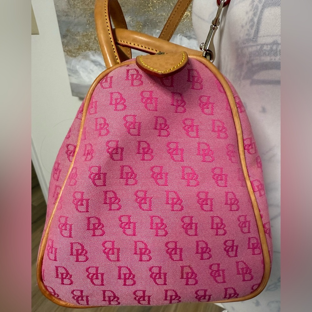 DOONEY & BOURKE J5914567 Signature Canvas Bag, Pink - Picture 8 of 16